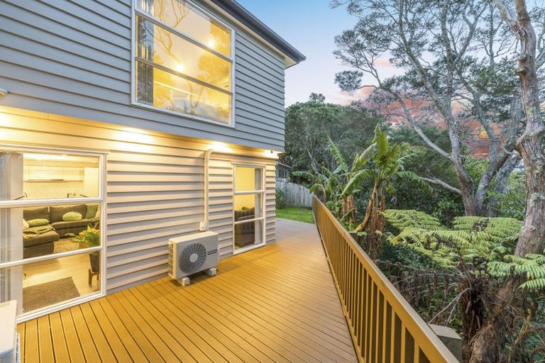 Photo of property in 1a Miro Street, New Lynn, Auckland, 0600