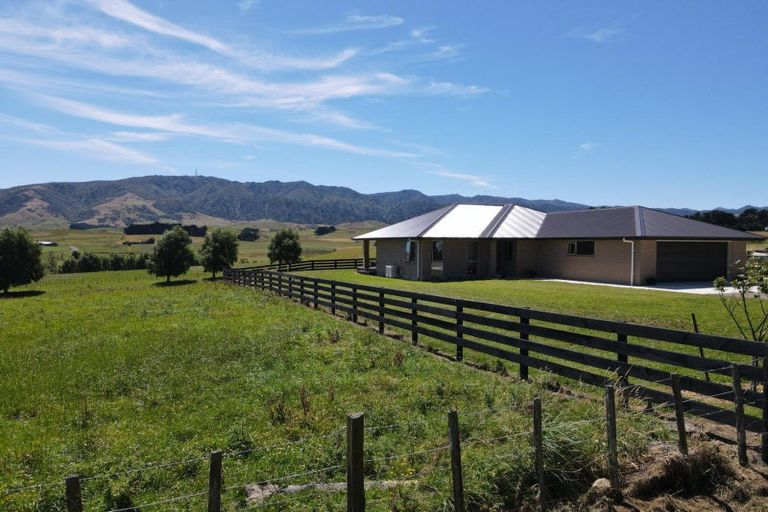 Photo of property in 97 Mcconaghty Road, Papatawa, Woodville, 4998
