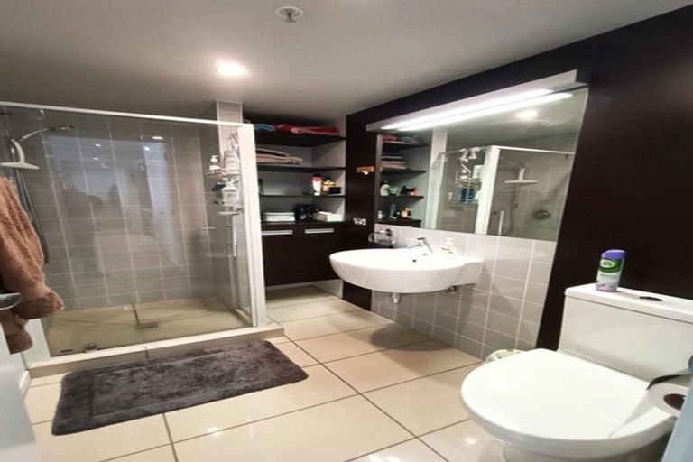 Photo of property in Republic2, 4n/10 Lorne Street, Te Aro, Wellington, 6011