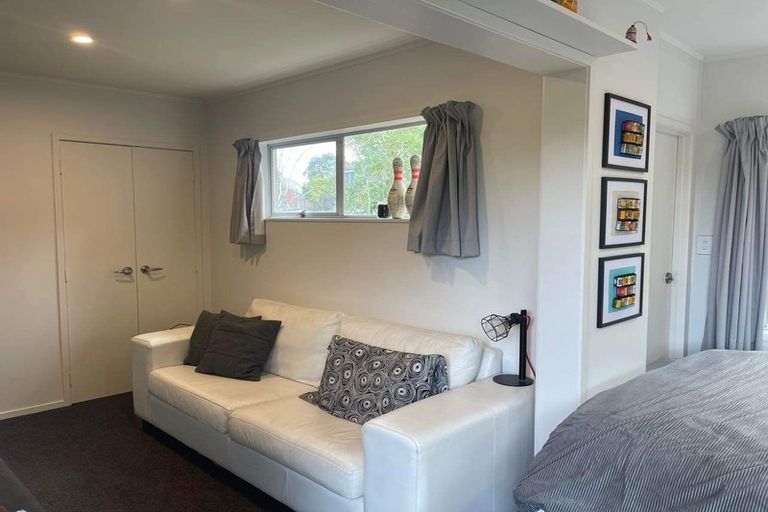 Photo of property in 2/2 Northwick Place, Hillcrest, Auckland, 0627