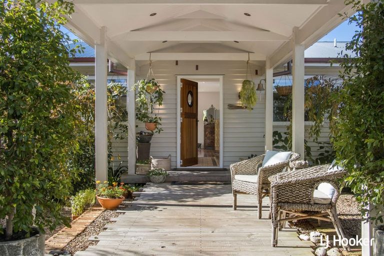 Photo of property in 21 The Crescent, Waihi Beach, 3611