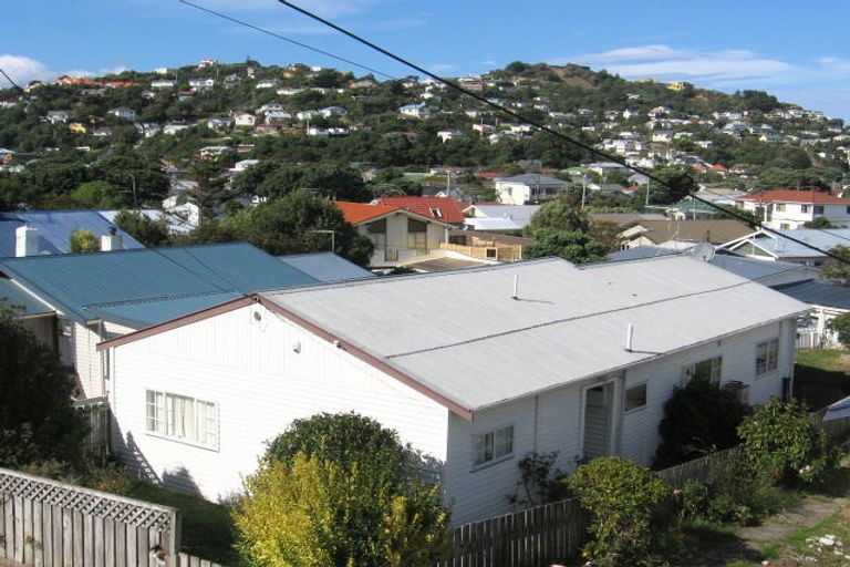 Photo of property in 110 Tauhinu Road, Miramar, Wellington, 6022