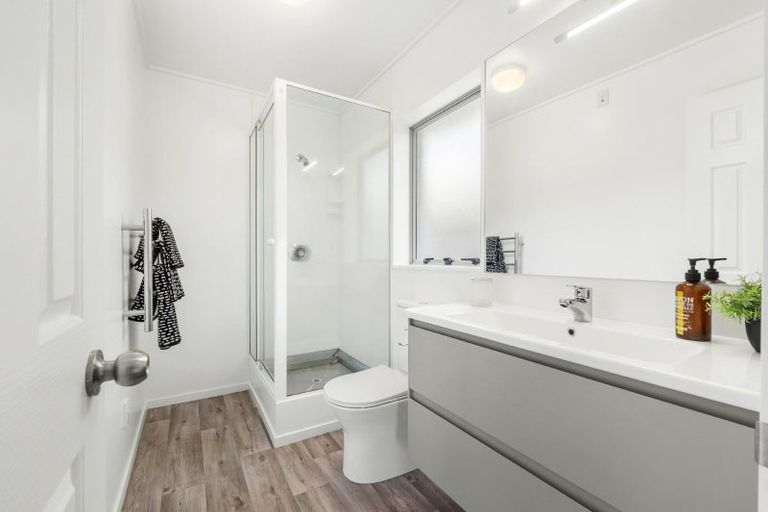 Photo of property in 3/116 Meadowland Drive, Somerville, Auckland, 2014