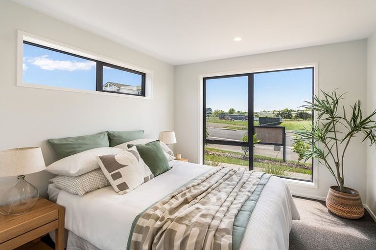 Photo of property in 4 Manaakitia Road, Karaka, 2124