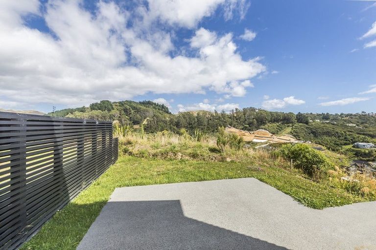 Photo of property in 30 Bee Lane, Whitby, Porirua, 5024