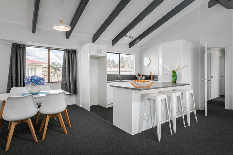 Photo of property in 128a Main Road, Katikati, 3129