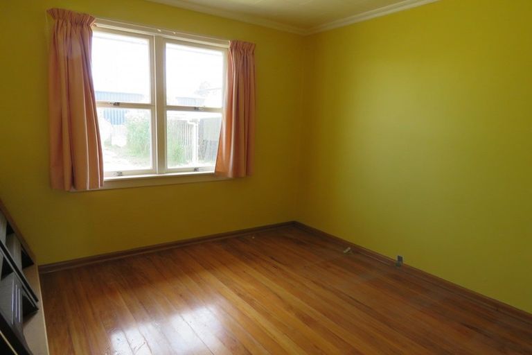 Photo of property in 30 Oban Street, Holmes Hill, Oamaru, 9401