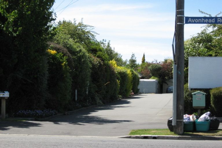 Photo of property in 104 Avonhead Road, Avonhead, Christchurch, 8042