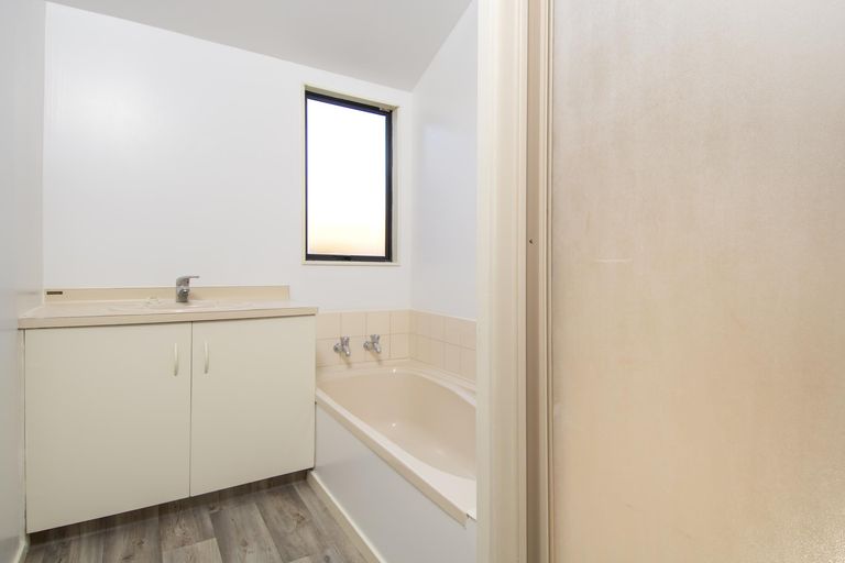 Photo of property in 12a College Place, Poike, Tauranga, 3112