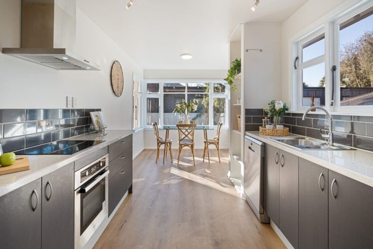 Photo of property in 314 Withells Road, Avonhead, Christchurch, 8042