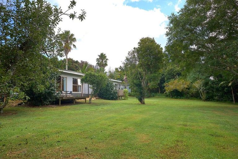Photo of property in 2 Mission Road, Kerikeri, 0230