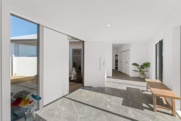 Photo of property in 47 Botanical Heights Drive, Waipahihi, Taupo, 3330