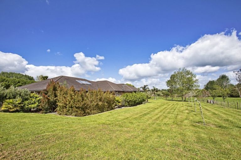 Photo of property in 87 Ashwood Avenue, Dairy Flat, Albany, 0792