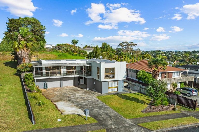 Photo of property in 19 Raumati Crescent, Onerahi, Whangarei, 0110