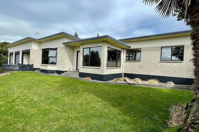 Photo of property in 476 Carrington Street, Upper Vogeltown, New Plymouth, 4310