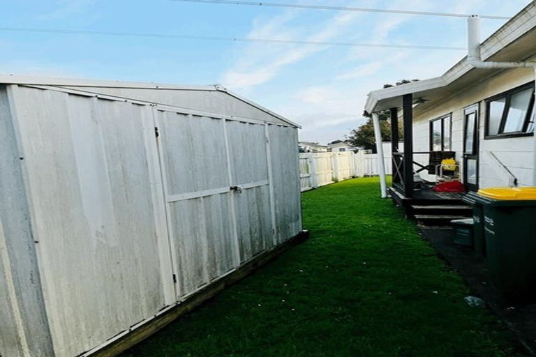 Photo of property in 4/29 Aeronautic Road, Takanini, 2112