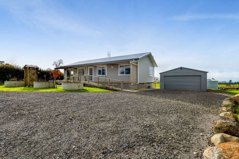 Photo of property in 297 Radnor Road, Midhirst, Stratford, 4394