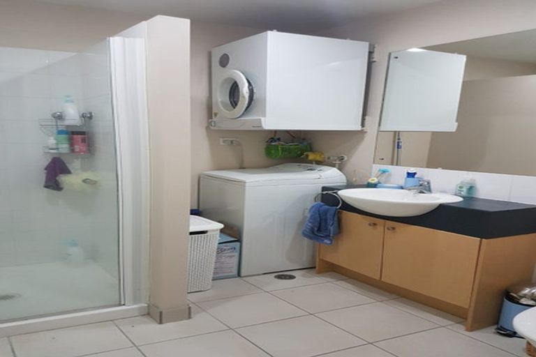 Photo of property in Albany Central, 16a/210 Dairy Flat Highway, Albany, Auckland, 0632