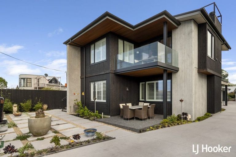 Photo of property in 18 Dillon Street, Waihi Beach, 3611