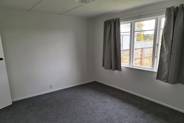 Photo of property in 86 Rata Road, Raumati Beach, Paraparaumu, 5032