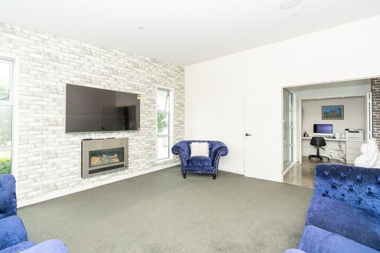 Photo of property in 10 Whistler Close, Rototuna North, Hamilton, 3210