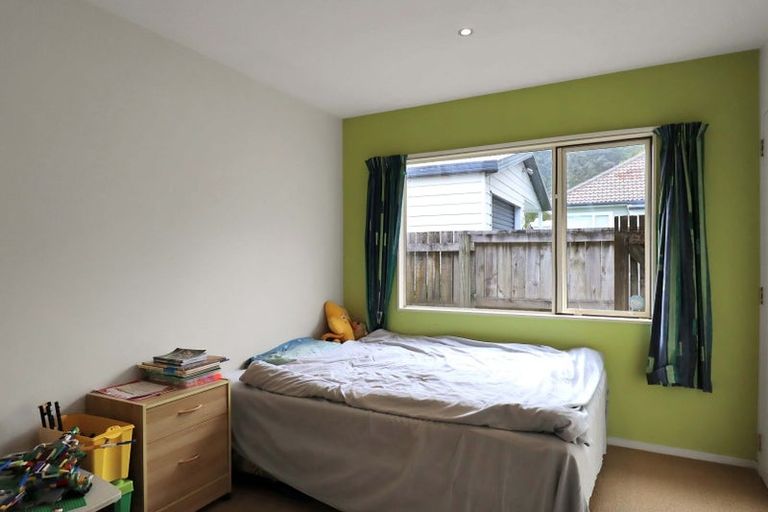 Photo of property in 233a Riverside Drive, Waterloo, Lower Hutt, 5011