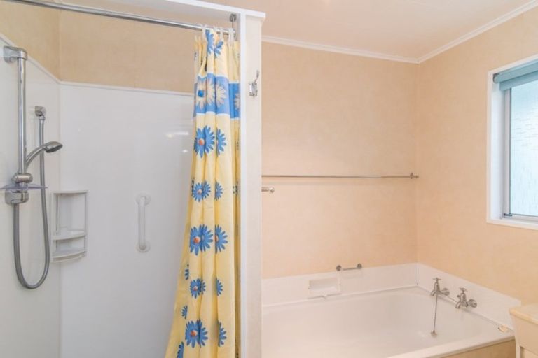 Photo of property in 31a Teoti Street, Paraparaumu Beach, Paraparaumu, 5032