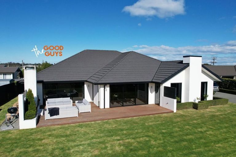 Photo of property in 2 Mcmullan Place, Oamaru North, Oamaru, 9400