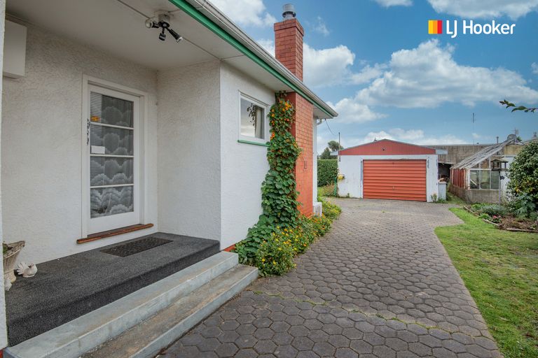 Photo of property in 22 Doon Street, Mosgiel, 9024