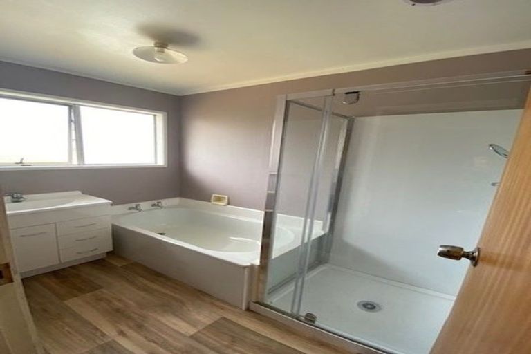 Photo of property in 4/1a Thomas Road, Mangere, Auckland, 2022