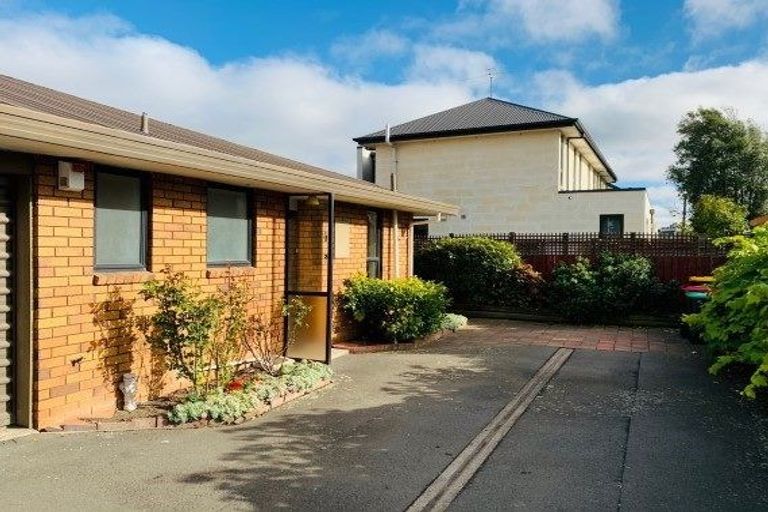 Photo of property in 3/19 Wyndham Street, Papanui, Christchurch, 8053