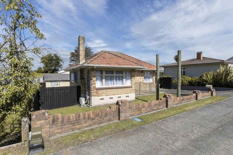 Photo of property in 434 Great South Road, Huntly, 3700