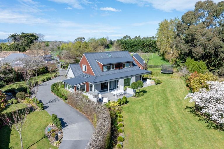 Photo of property in 519 Avonhead Road, Avonhead, Christchurch, 8042