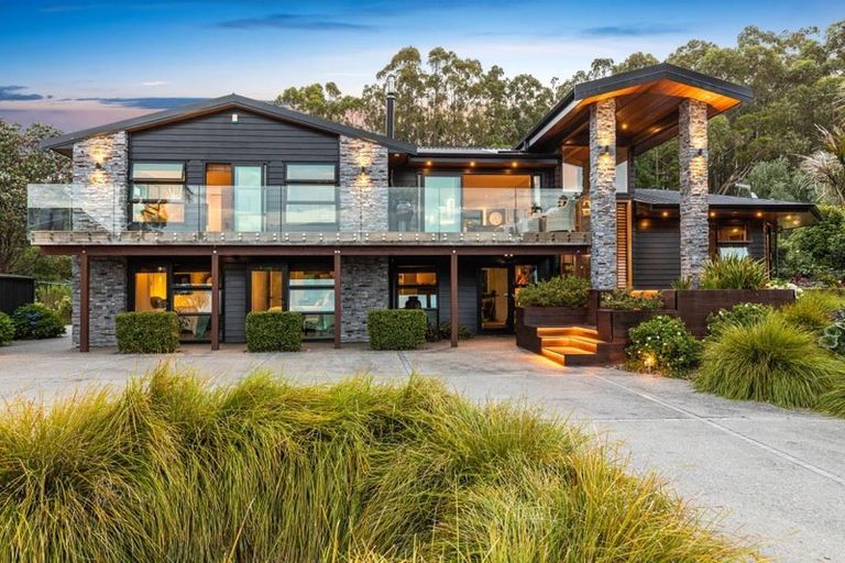 Photo of property in 1079 Kahikatea Flat Road, Waitoki, Kaukapakapa, 0871