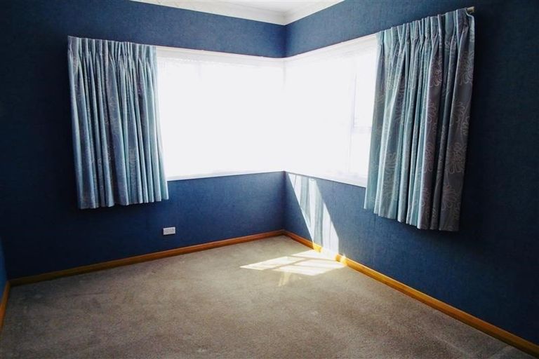 Photo of property in 3b Waimea Street, Westown, New Plymouth, 4310