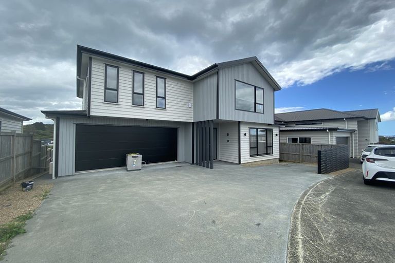 Photo of property in 26 Bine Crescent, Orewa, 0931