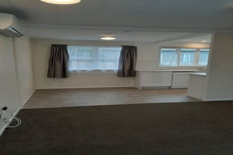 Photo of property in 363 Whangaparaoa Road, Stanmore Bay, Whangaparaoa, 0932