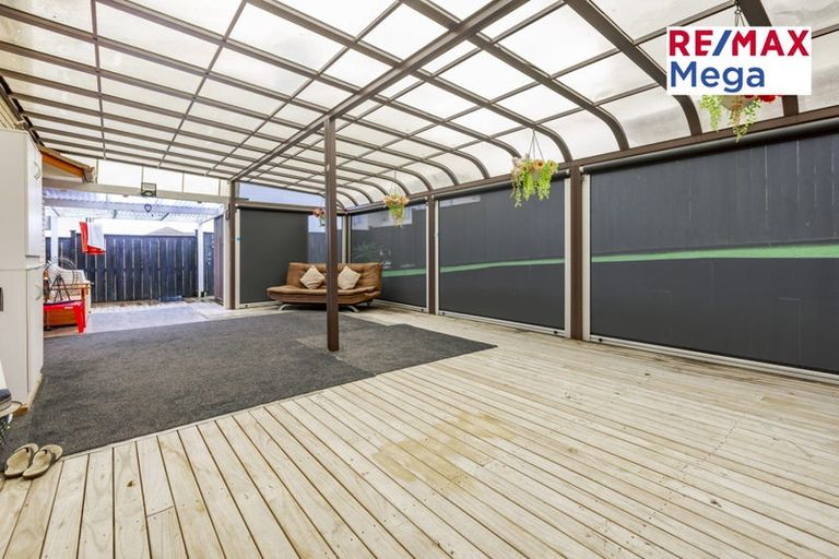 Photo of property in 10 Terrasini Drive, Flat Bush, Auckland, 2019