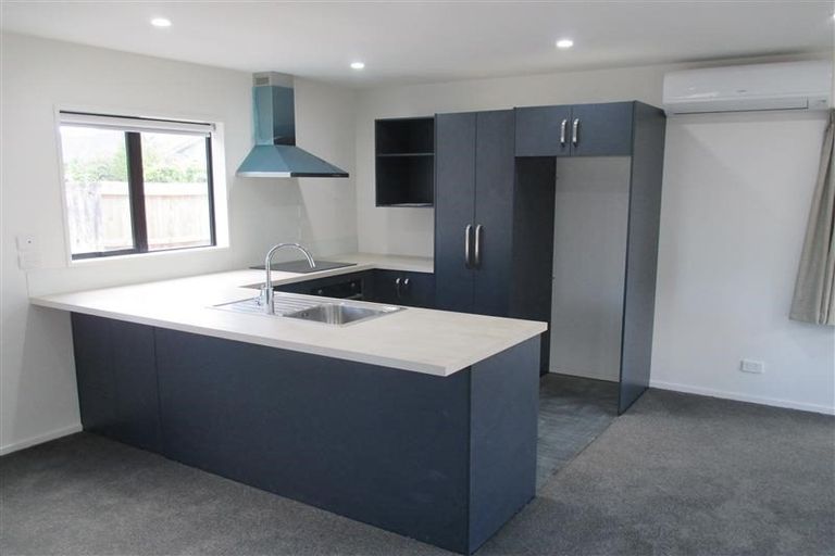 Photo of property in 2/87 Mandeville Street, Riccarton, Christchurch, 8011