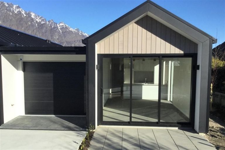 Photo of property in 16/39 Cherry Blossom Avenue, Frankton, Queenstown, 9300