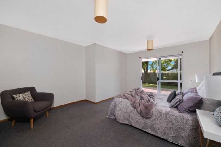 Photo of property in 7a Dinton Street, Russley, Christchurch, 8042