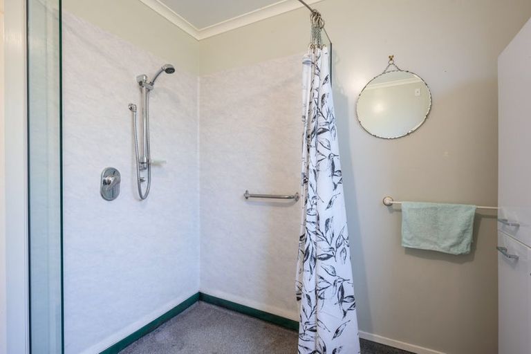 Photo of property in 6 Whiting Drive, Wakefield, 7025