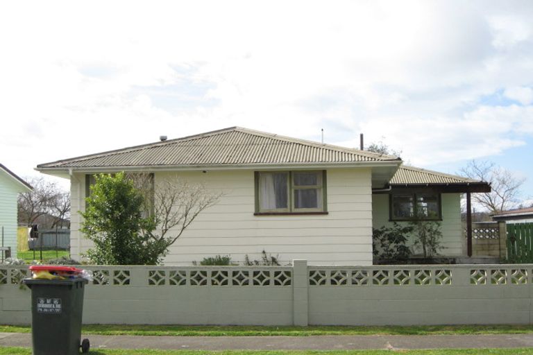 Photo of property in 75 Lipscombe Crescent, Havelock North, 4130