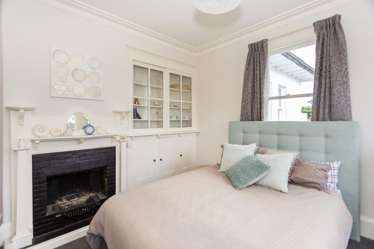 Photo of property in 96 Perth Street, Holmes Hill, Oamaru, 9401