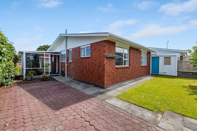 Photo of property in 1/214 Coronation Avenue, Welbourn, New Plymouth, 4310
