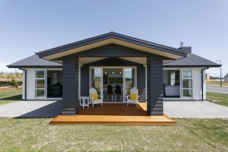 Photo of property in 12 Tuapapa Road, Wharewaka, Taupo, 3330