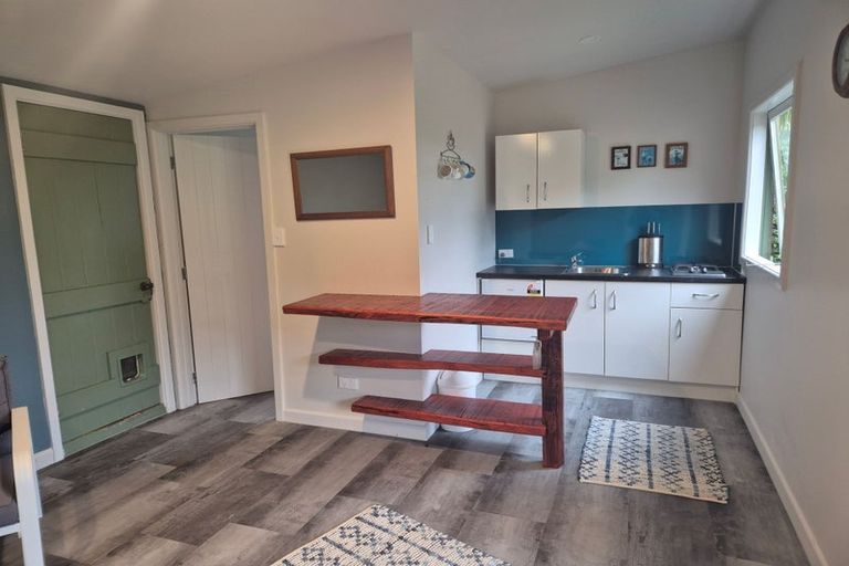 Photo of property in 114 Hay Road, Helena Bay, Hikurangi, 0184