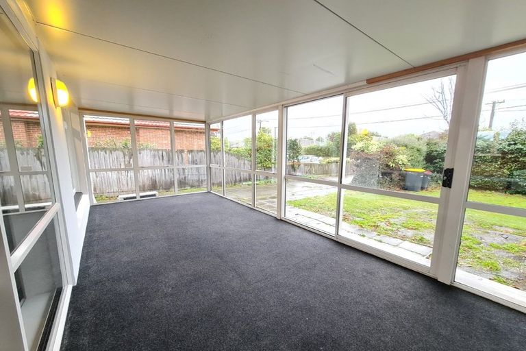 Photo of property in 60 Acacia Avenue, Upper Riccarton, Christchurch, 8041