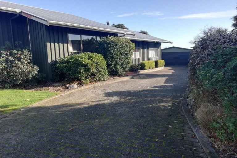 Photo of property in 21 Cautley Street, Richmond, 7020