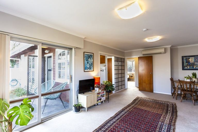 Photo of property in 1/1a Thorrington Road, Cashmere, Christchurch, 8022